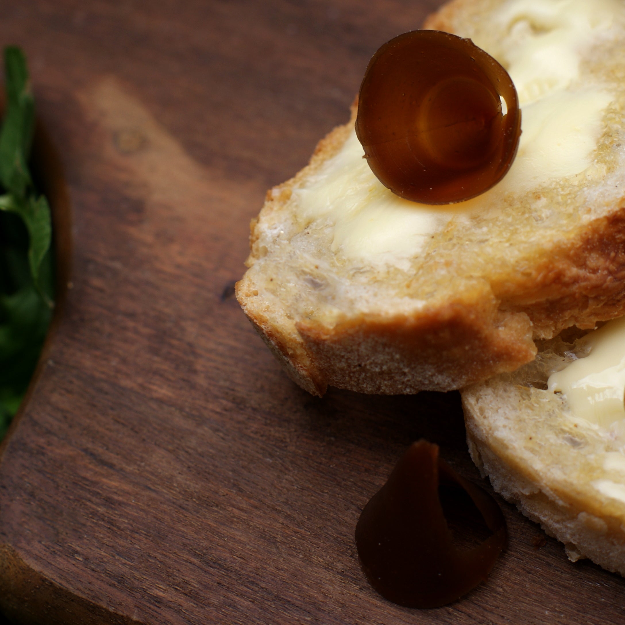 Pain et beurre | Assaisonnement à tailler Ail noir ou Cèpe