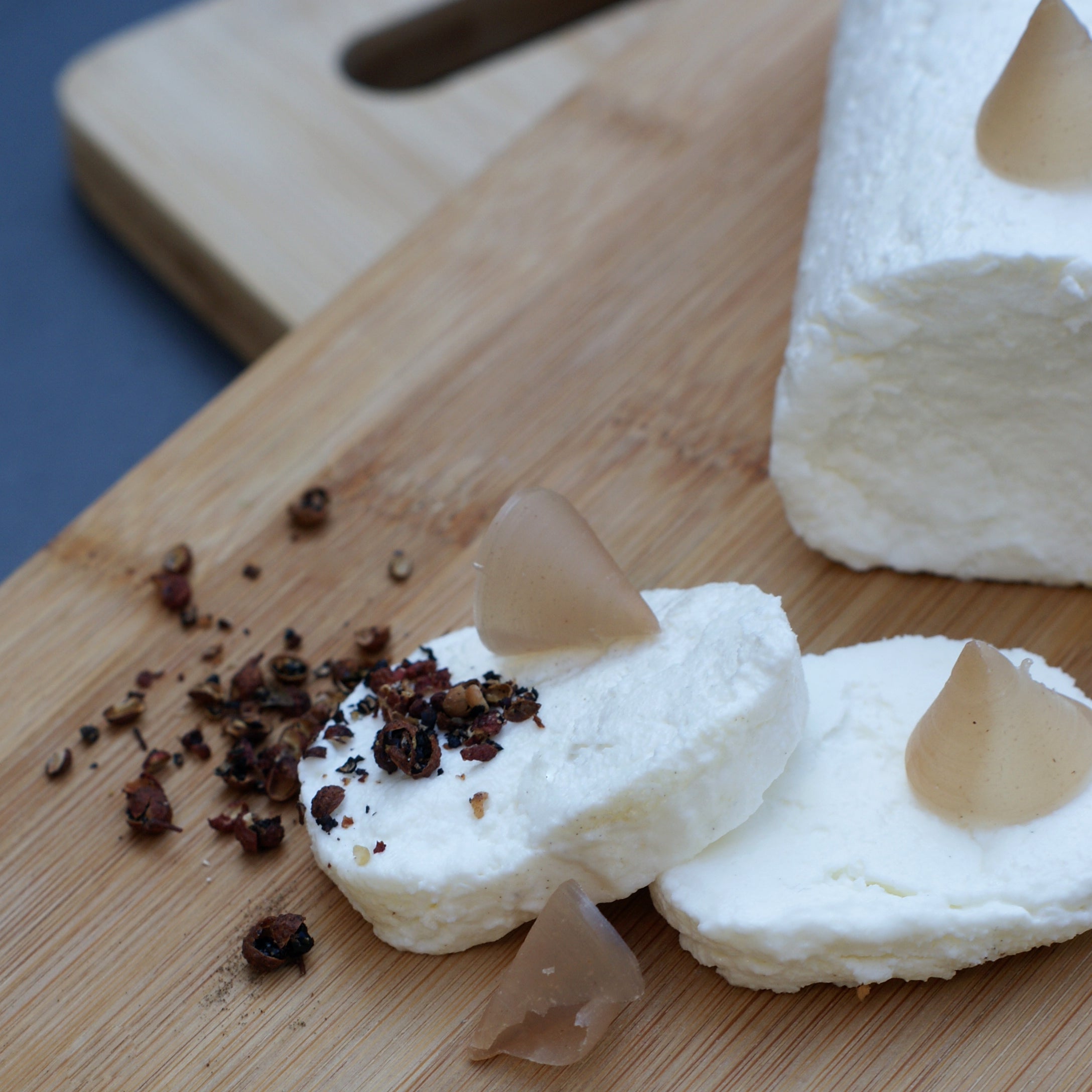 Bûche de chèvre frais | Assaisonnement à tailler Échalote