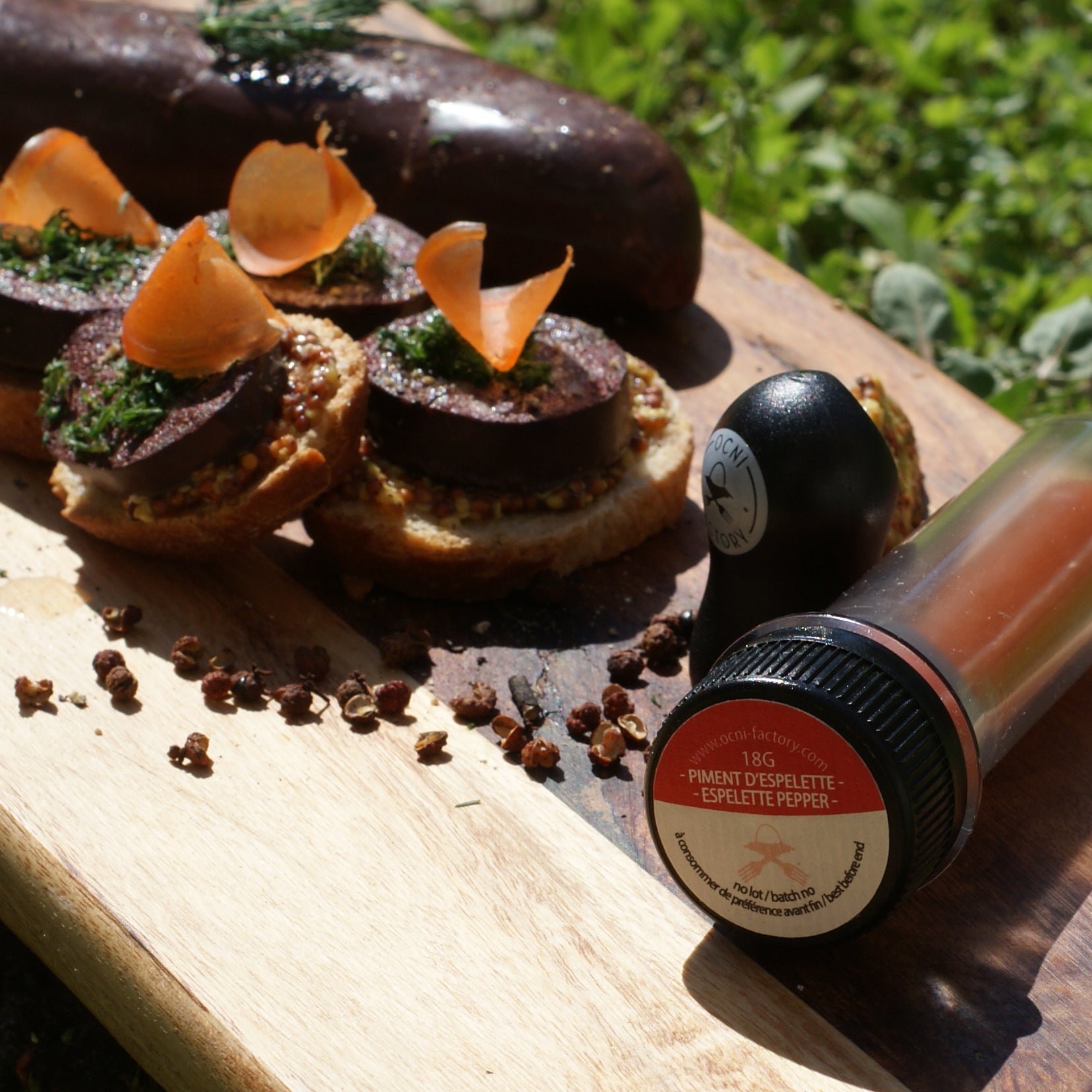 Recette de Bouchées de boudin noir à la moutarde à l'ancienne & Piment d'Espelette