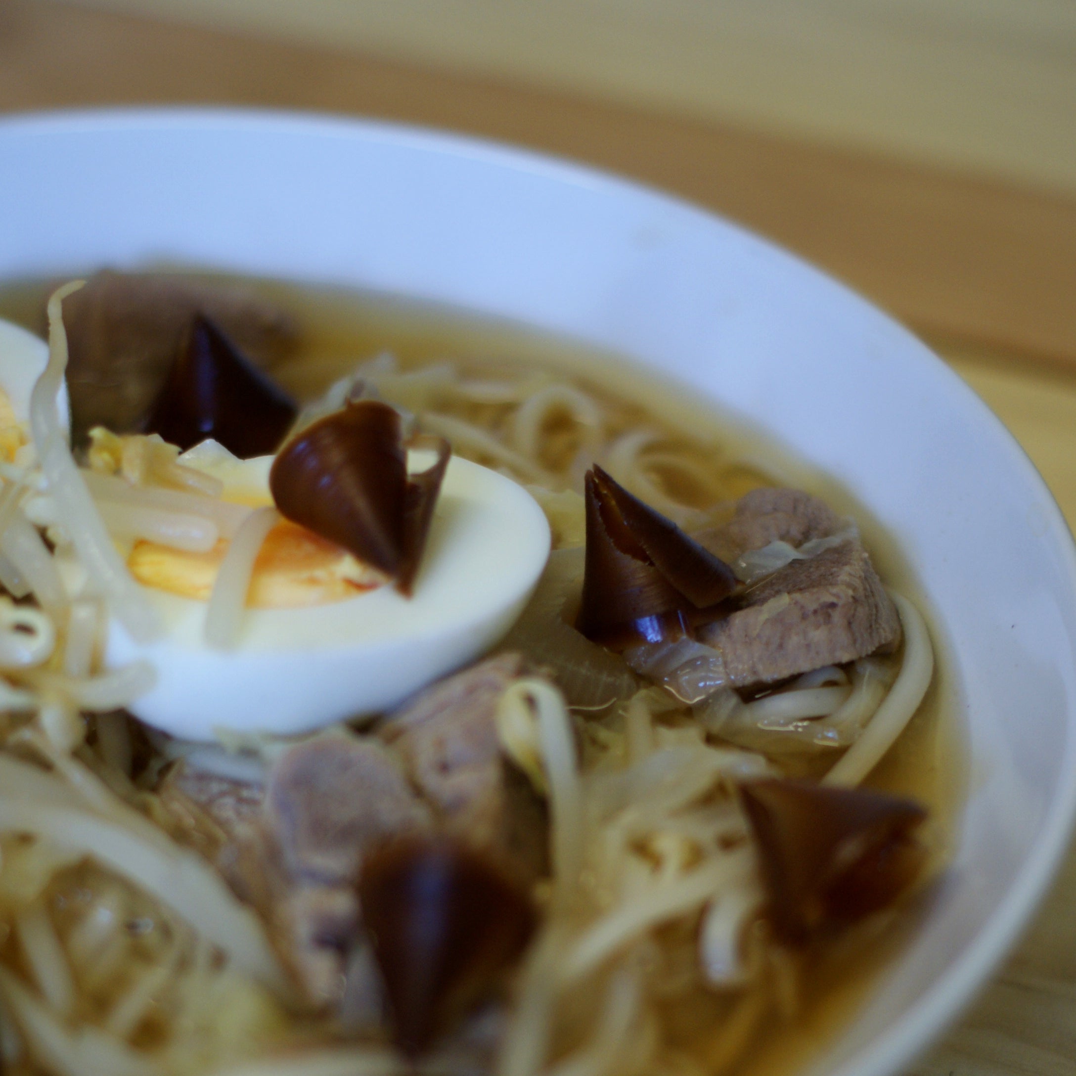 Recette Ramen de porc & Ail noir